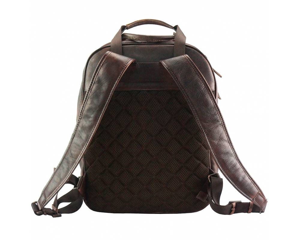 The Roberto - Men's Italian Leather Backpack – Crafted Elegance (Copy)
