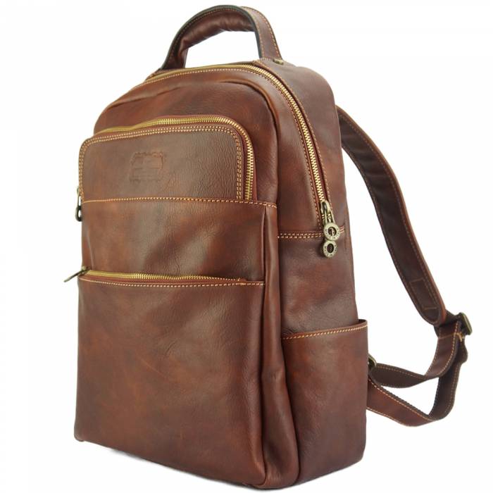 The Roberto - Men's Italian Leather Backpack – Crafted Elegance (Copy)